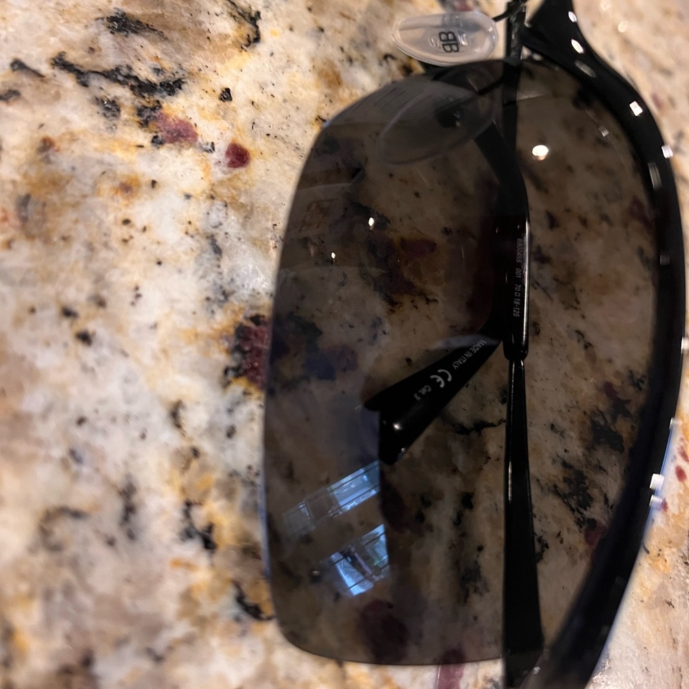 Balenciaga 70mm mens sunglasses - Picture 3 of 7